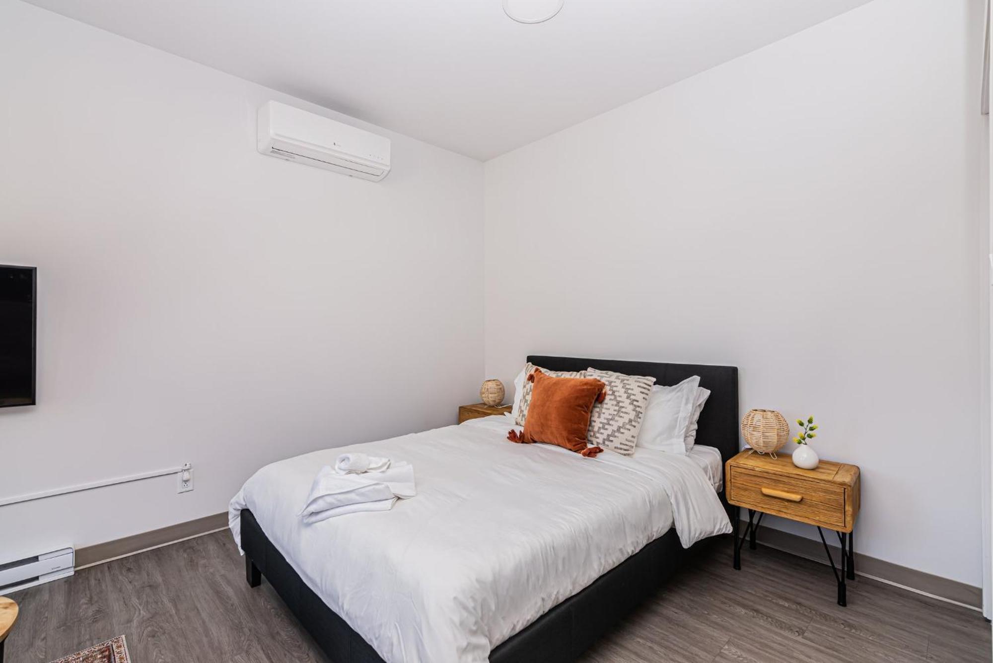 Wonderful New Studio Close To Mount Royal By Den Stays 몬트리올 객실 사진