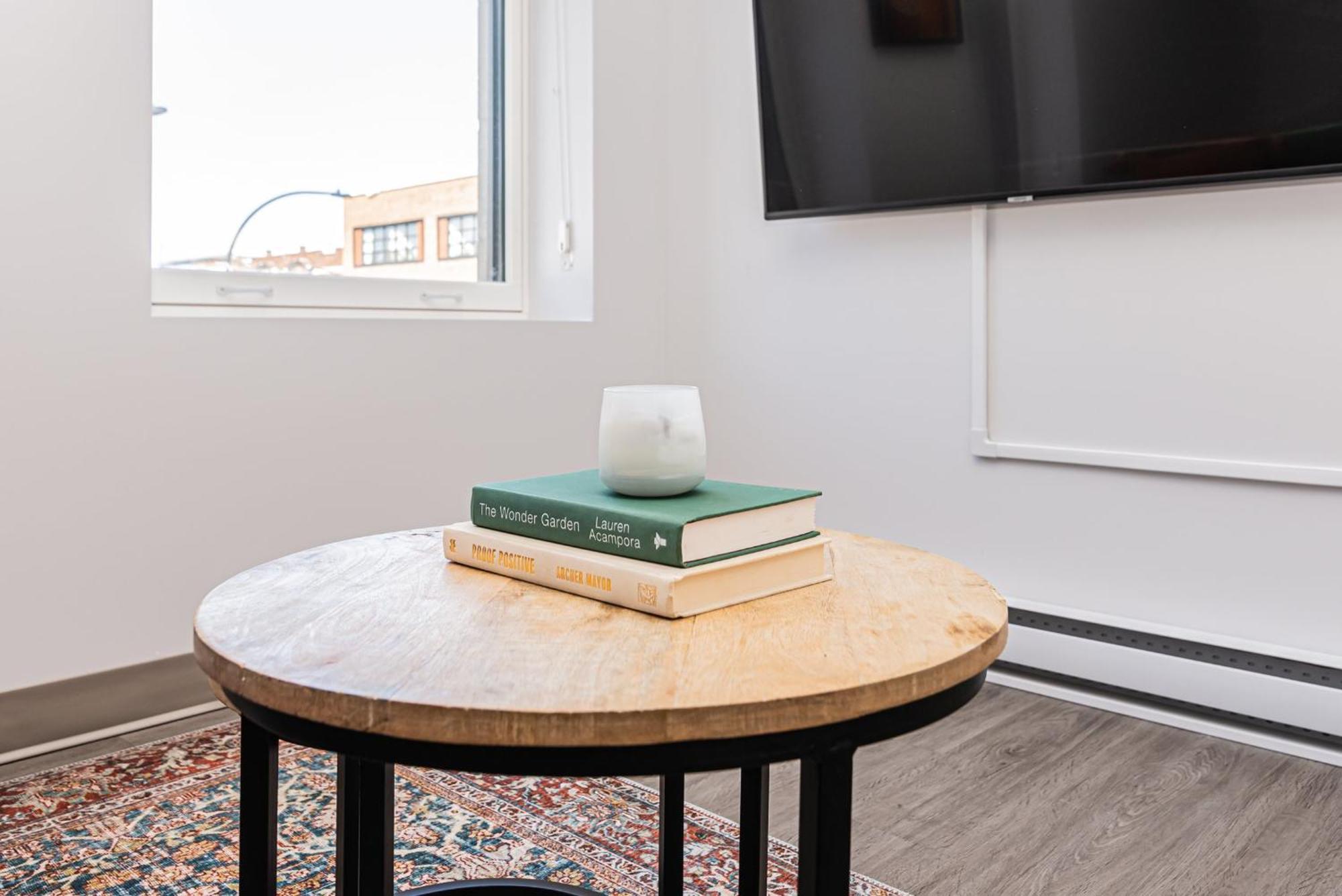 Wonderful New Studio Close To Mount Royal By Den Stays 몬트리올 객실 사진