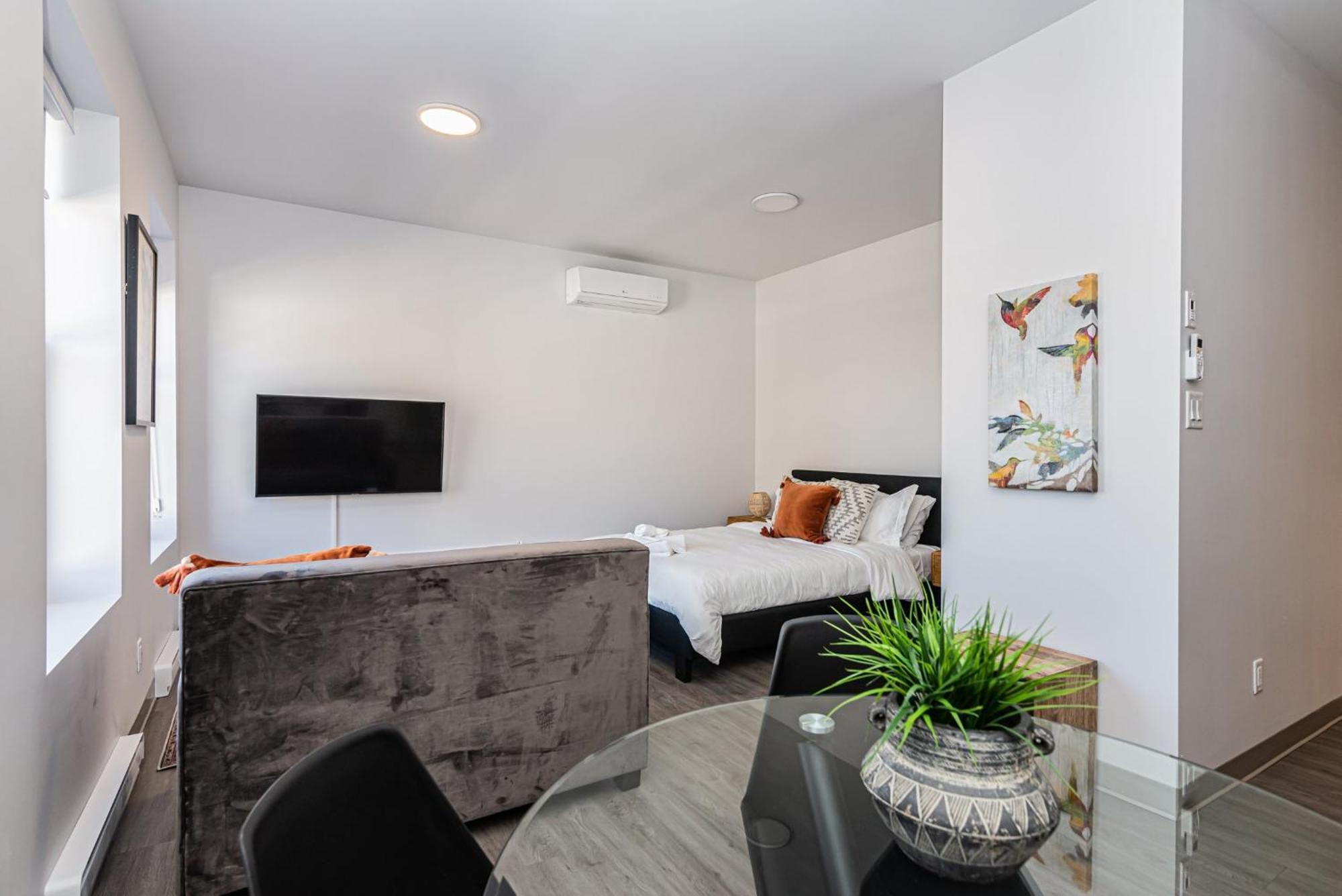 Wonderful New Studio Close To Mount Royal By Den Stays 몬트리올 객실 사진